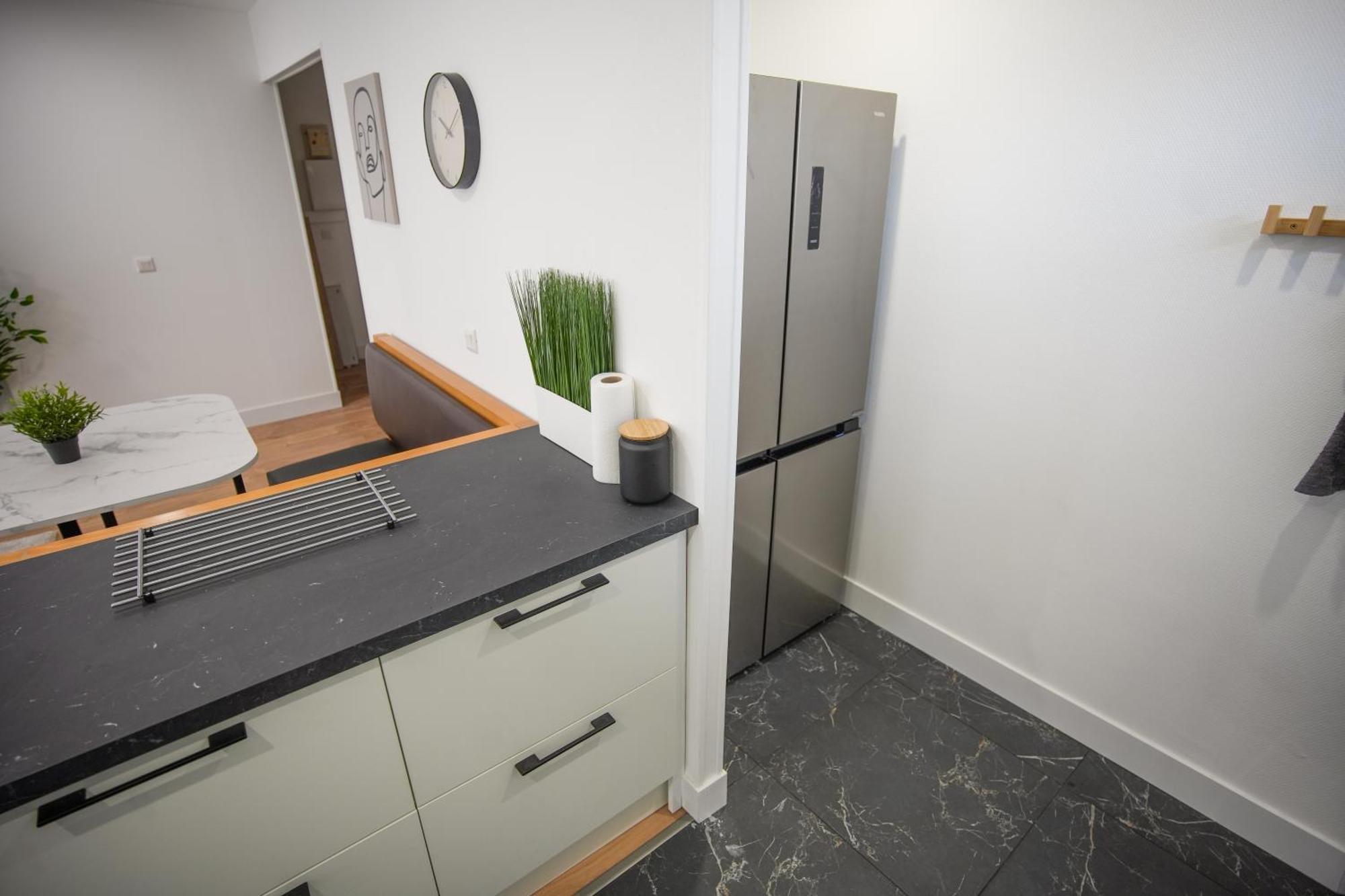 Keyless Appartement Moderne Et Spacieux 90 M2 Parking Шевийи-Ларю Экстерьер фото